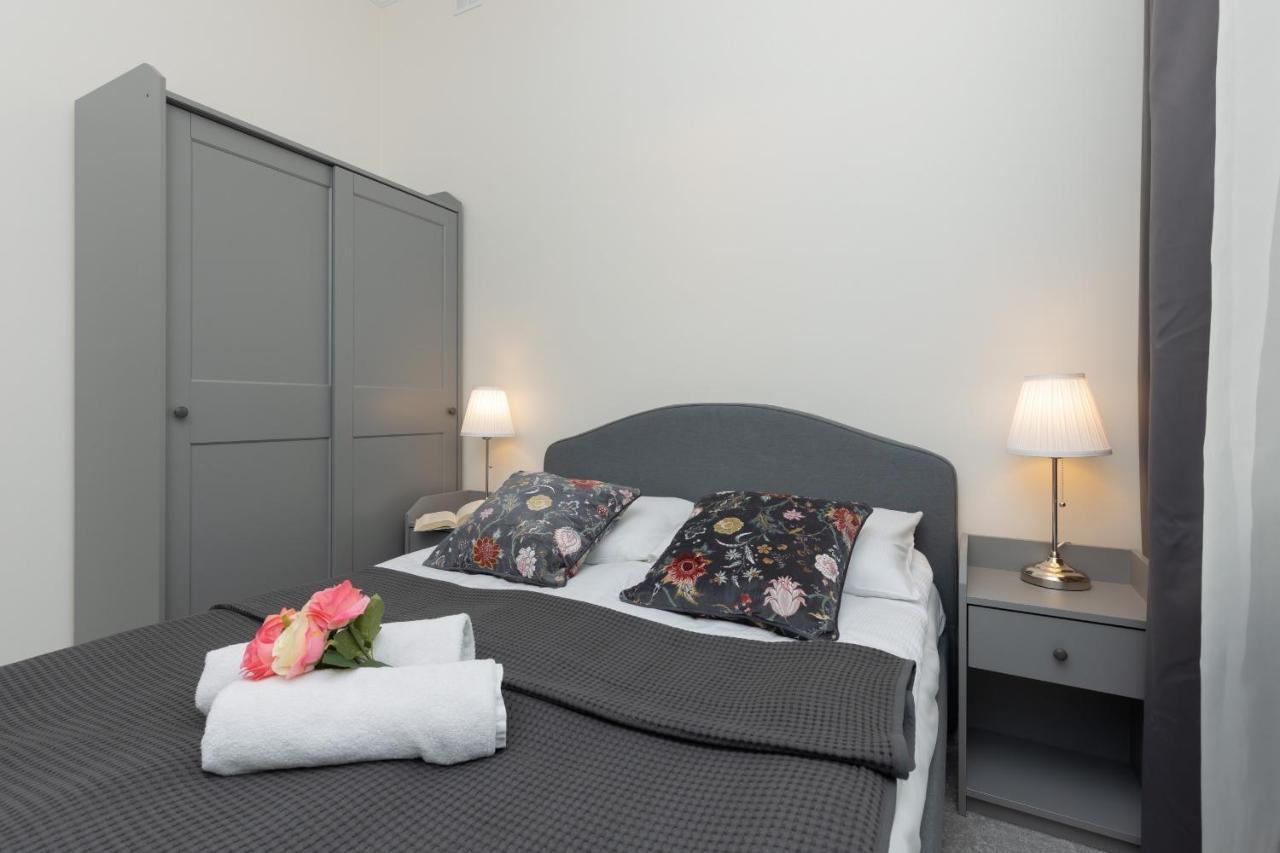 Warszawa Ochota Modern Apartment For Families By Noclegi Renters Eksteriør bilde